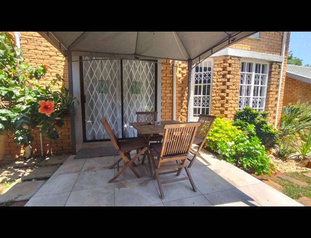 4 BEDROOM HOUSE FOR SALE IN CASHAN
